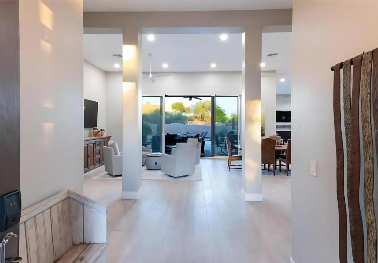 Luxury Heated Pool Desert Views For 6 Holiday home Scottsdale